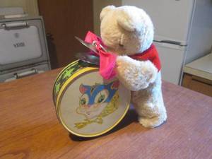 (K) Vintage Battery Operated Bear D...