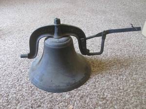 (DLR) VintageAntique C.S. Bell & ...
