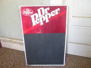 (DLR) Vintage Dr Pepper Tin Sign w...