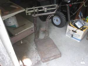 (GRG) Vintage Fairbanks Tabletop Sc...