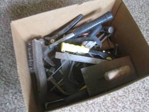 (DLR) Box of Misc Tools Etc...