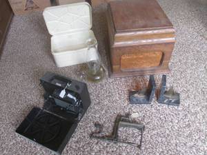 (DLR) Assorted Vintage - Lantern, ...