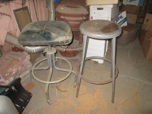 (P) 2 Vintage Stools - One Is 30 H...