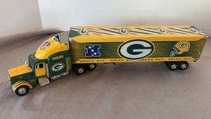 Green Bay Packer Collectibles