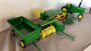 John Deere ERTL Tractor and Attachments