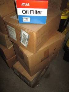 lot 62 image: (5) Cases of 12 Atlas Oil Filters size F-19
