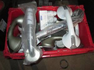 lot 117 image: Tote of personal care suction cup mobility aids