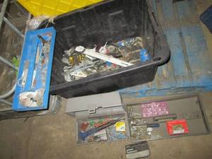 lot 186 image: Covered tote loaded with a large assortment of construction hardware, tool box inserts and misc supplies