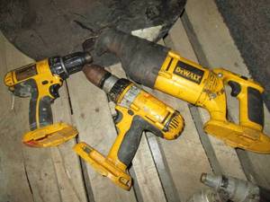 lot 210 image: Cordless Dewalt Sawzall and drills (tools only, no batteries)