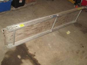 lot 244 image: Louisville ladder 8ft aluminum framed ramp