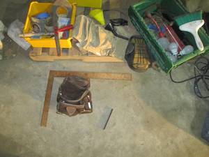 lot 253 image: Contractor tool belts, funnels, adhesive tapes and more