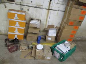 lot 151 image: Cases of of 5in Recessed light trim kits, 24in fluorescent bulbs, construction tool belts and more
