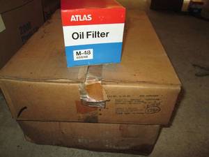 lot 299 image: 2-case lot of Atlas Oil Filters M-48