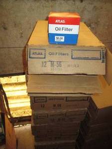 lot 305 image: 6-open case lot of Atlas Oil Filters M-56
