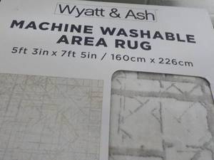 Wyatt and Ash Machine Washable Area Rug 5 ft 3 x 7 ft 5