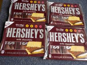 4 x 6 packs Hersheys Full Size Candy Bars
