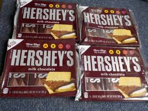 4 x 6 packs Hersheys Full Size Candy Bars