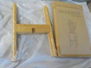 MidMod Wood Plant Stand