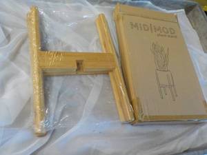 MidMod Wood Plant Stand