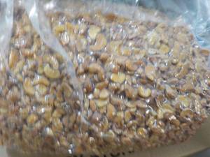 12 12 lb. Bag Honey Roasted Cashews Halves and Pcs