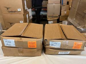 lot 22 image: 4 Cases NEW Centurion Label Systems DTL4569 1.25 x 2 Blank Labels