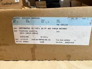 lot 23 image: 1 Case (500 each) NEW Smith-Lee BM25100 14.25 x 20.5 Disposable Shower Bath Mat - Plain White