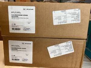 lot 96 image: 2 Cases (48 each) NEW Aplicare APL82364K 4 fl. oz. 7.5% Non-Sterile Providone-Iodine Antiseptic Solutions -Iodine scrub with broad-spectrum efficacy against skin pathogens, including gram-negative &amp gram-positive bacteria and yeasts Expiration 624