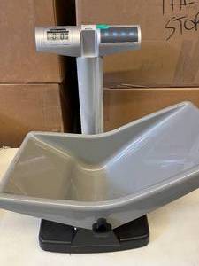lot 127 image: Health O Meter Professional 524KL Digital Pediatric Baby Infant Patient Weighing Scale - In Great Working Condition