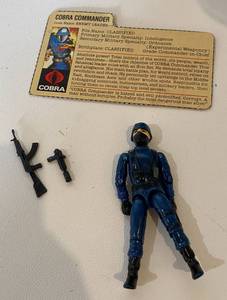 lot 53 image: GI Joe Cobra Officer with weapons and filecard 1982-83 Vintage Toy