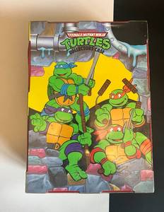 lot 32A image: TMNT Collectors Case 1990 Teenage Mutant Ninja Turtles Vintage Toy