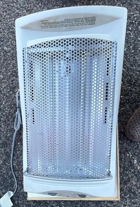 lot 20 image: Electric heater