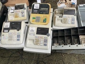 lot 1037 image: Lot of 6 cash registers and drawers