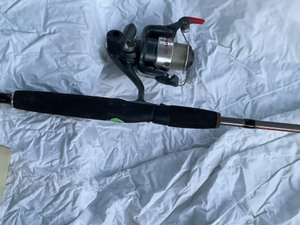 lot 867 image: Quantum snapshot 6 rod and reel combo