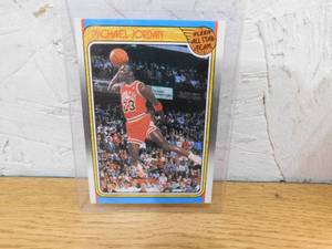 lot 190 image: 1988 Fleer All Star Michael Jordan #120