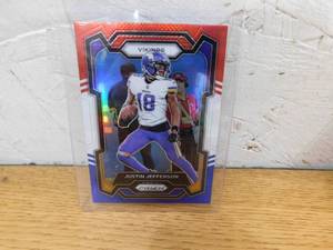 lot 246 image: 2023 Prizm Red White & Blue Justin Jefferson #195