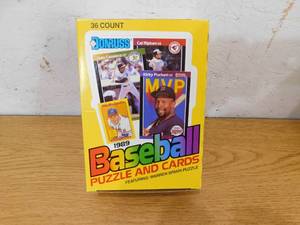 lot 261 image: 1989 Donruss Baseball (36) Pack Hobby Box