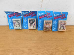 lot 263 image: (4) 1980s Topps Hockey Sealed Vending Packs RARE
