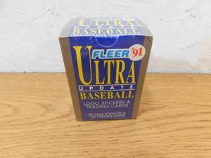 lot 267 image: 1991 Fleer Ultra Update Factory Sealed Set