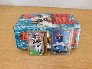 lot 289 image: 1998 Topps Football Factory Set Opened - Peyton Manning & Randy Moss Rookies