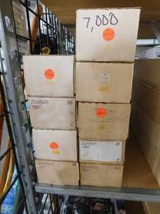 lot 295 image: 7,000 1985 Donruss Baseball Cards
