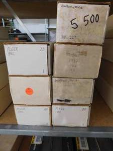 lot 297 image: 5,500 1982 Fleer & Donruss Baseball Cards