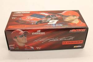 lot 4 image: Kasey Kahne Limited Edition Action Collectible 2004 Dodge #9 Die-cast Race Car with Box