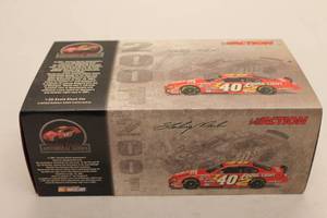 lot 23 image: Sterling Marlin 2001 Coors LightTarget Dodge Intrepid Action Die-cast Limited Edition Stock Car replica