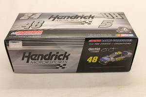 lot 62 image: Jimmie Johnson #48 Lowes 2010 Impala Action Die-Cast Stock Car Replica