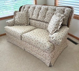 lot 20 image: Vintage Mar-Clay Loveseat  Sofa  Couch with Wooden Accents