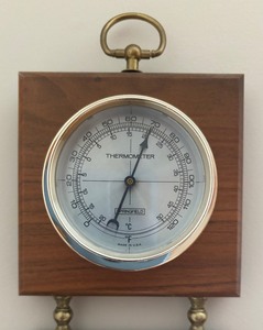 lot 43 image: Vintage Barometer, Thermometer and Humidity Meter