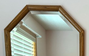 lot 46 image: Wooden Framed Wall Mirror