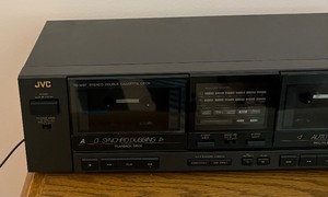 lot 86 image: JVC Stereo Double Cassette Deck TD-W97