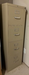 lot 90 image: Four Drawer HON Metal File Cabinet