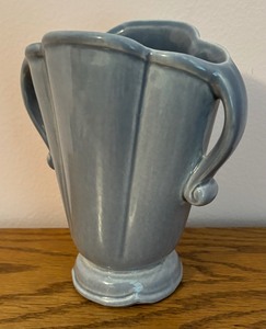 lot 97 image: Redwing Pottery Two Handled Fluted Vase